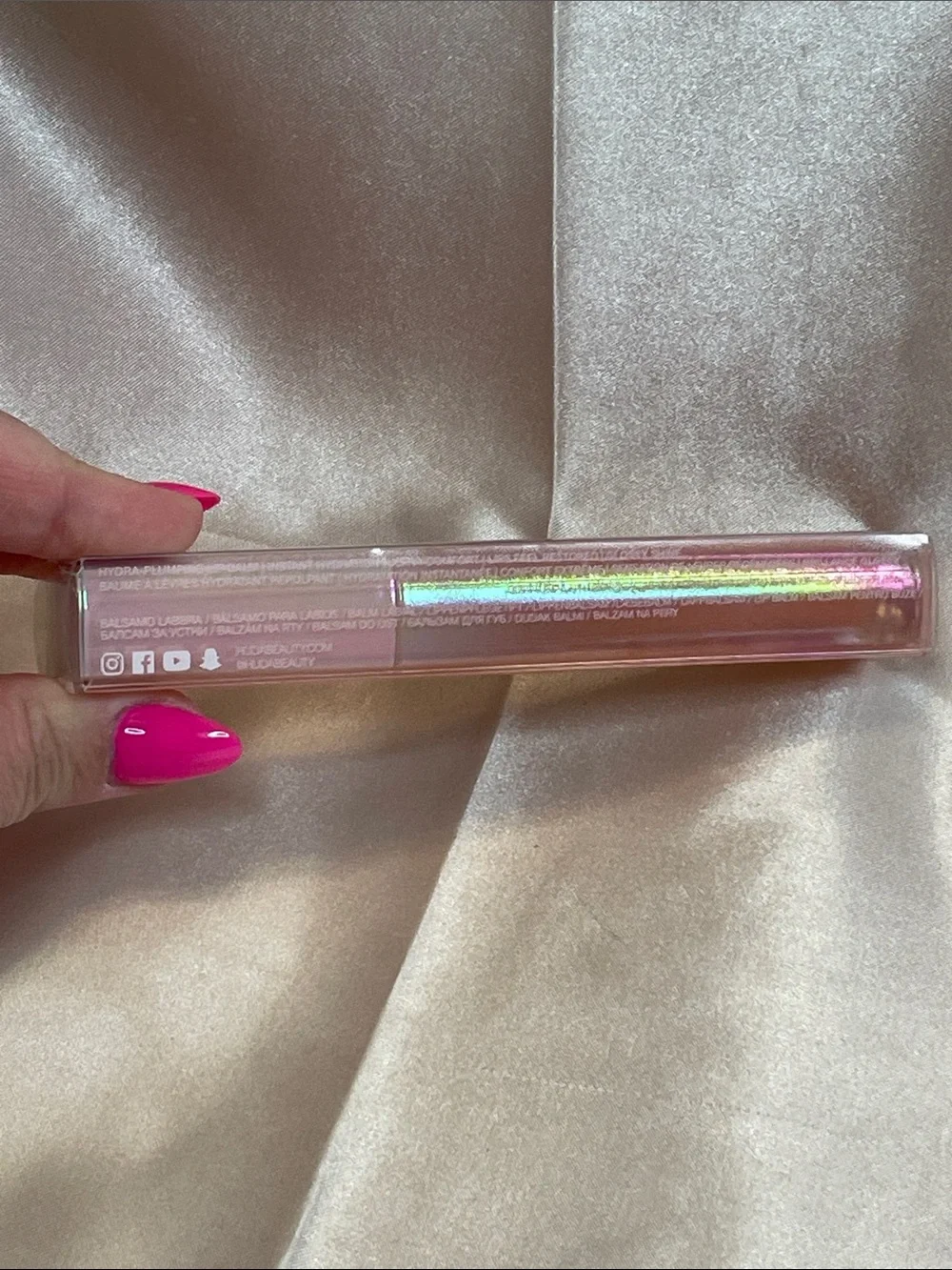 Huda Beauty Silk Balm Hydrating and Nourishing Lip Balm in Blush - NEW
